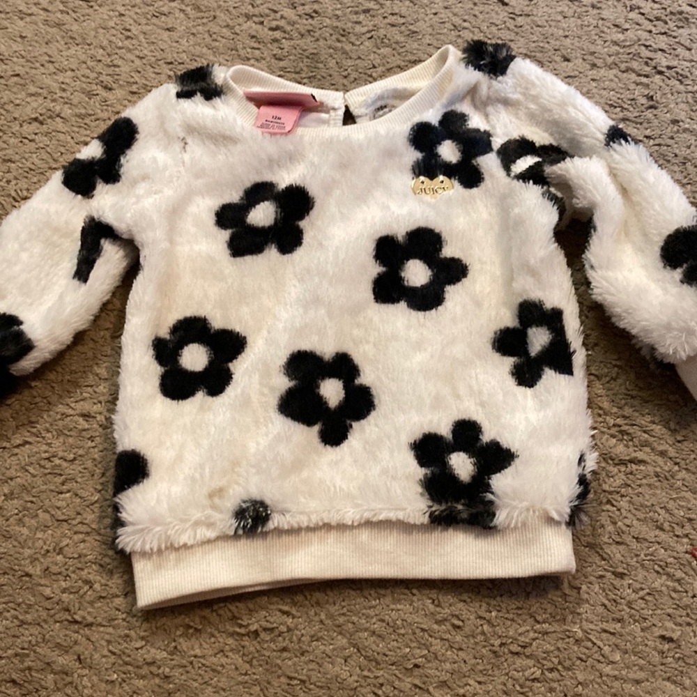 Juicy couture sweater